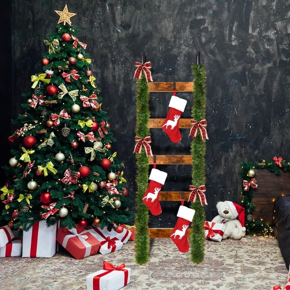 Blanket Ladder, Christmas Stocking Holder Ladder, 5-Tier Towel Rack with Hooks, Wall Leaning Blanket Rack, Xmas Decorative Ladder Shelf for Stocking, Scarves, Living Room, Bedroom, Brown & Black