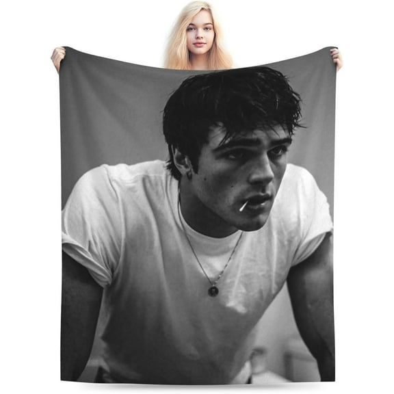 Blanket Soft and Comfortable Warm Fleece Jacob Elordi Throw Blankets Beach blanket Decoration Gift for Decor Living room dormitory Picnic Yoga Sofa Bed Camping Travel All Season