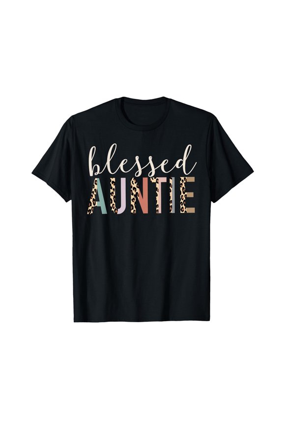 Blessed Auntie Cute Leopard Print T-Shirt for Proud Aunts and Family Celebrations