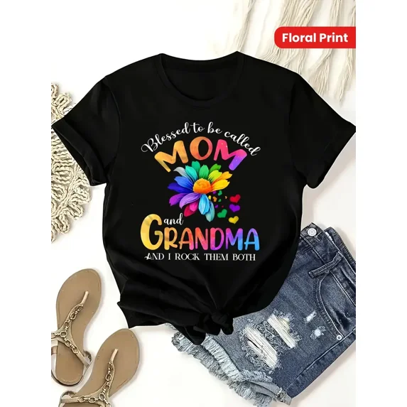 Blessed Mom Grandma Colorful Floral Graphic Women Short Sleeve Crew Neck Plus Size T-Shirt