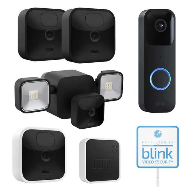 Blink_Outdoor Whole Home Bundle, 1 Floodlight Mount, 3 Outdoor & 1