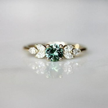 Bliss European And American Emerald Zircon Diamond Ring