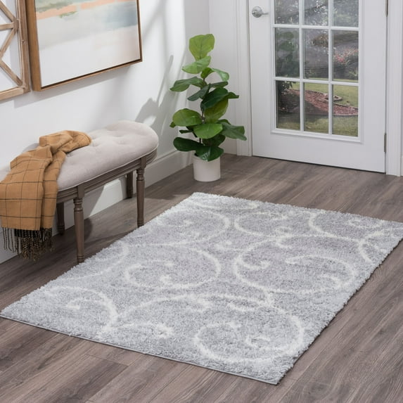 Bliss Rugs Transitional Floral 3'3'' x 5' Silver and White Polypropylene Indoor Area Rug, 3'3'' x 5'