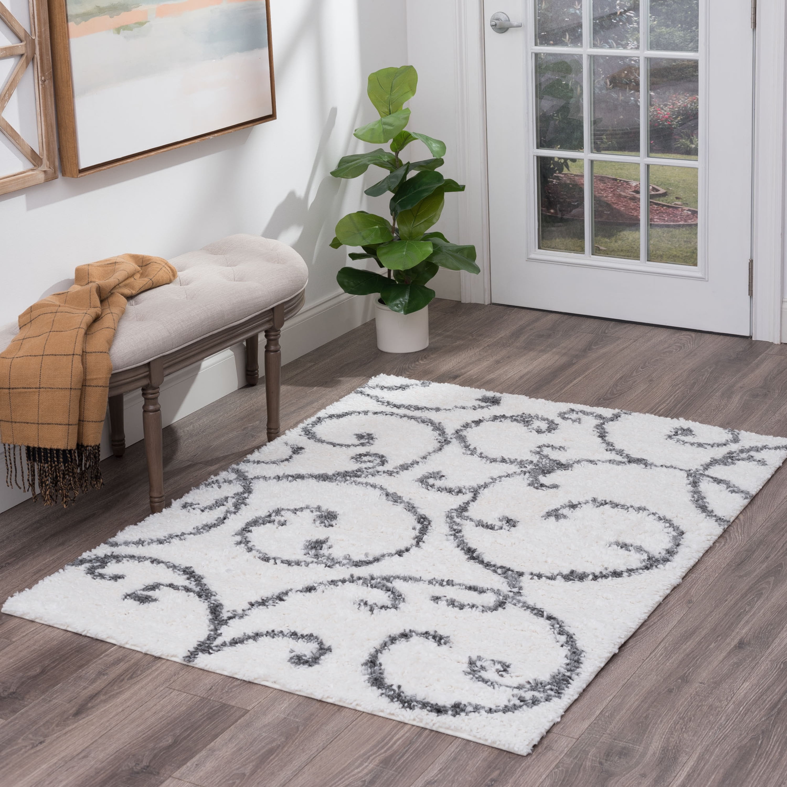 Bliss Rugs Transitional Floral 3'3'' x 5' White and Gray Polypropylene Indoor Area Rug, 3'3'' x 5'