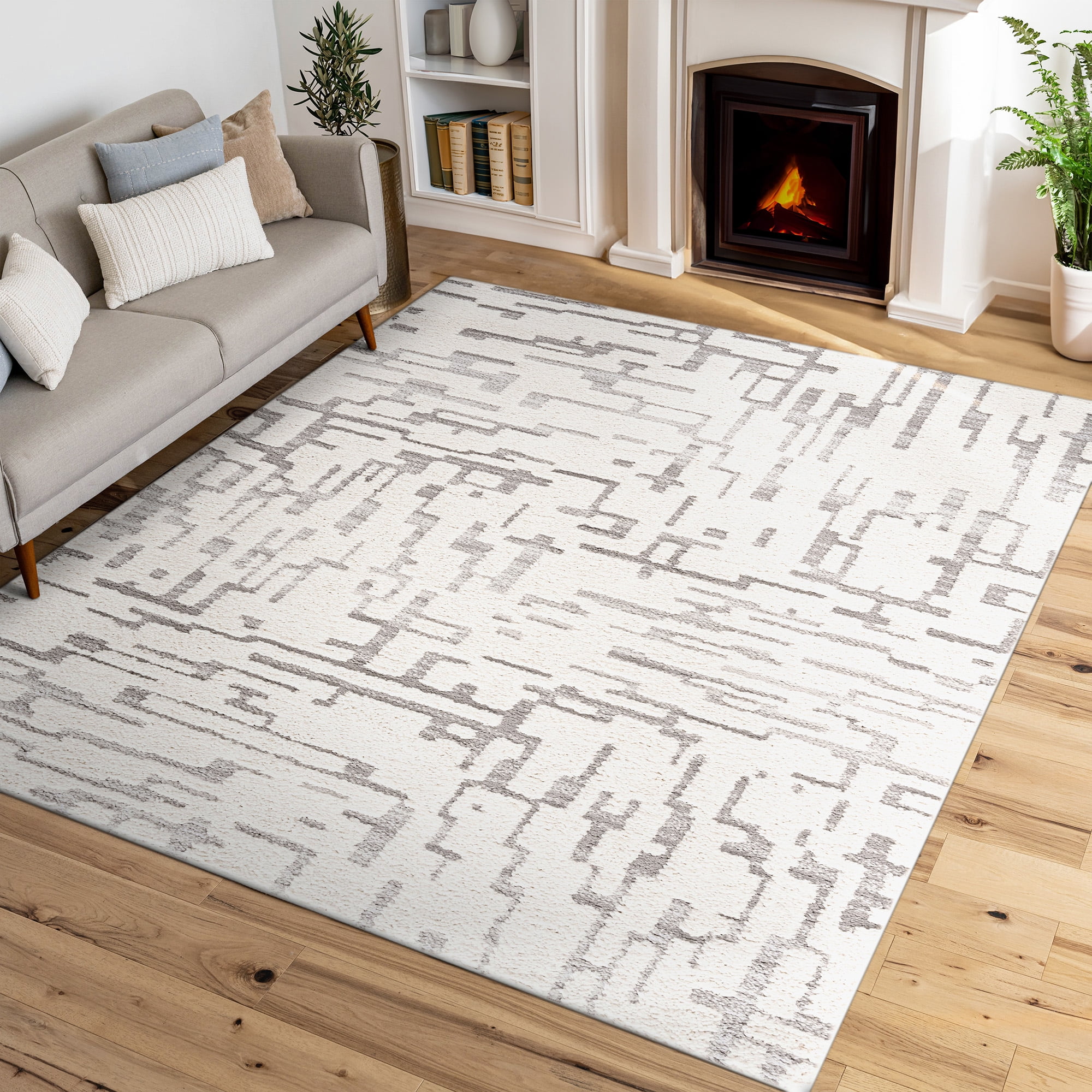 Bliss Rugs Artisan Shag Contemporary 5' x 7' Ivory and Gray Indoor Area Rug