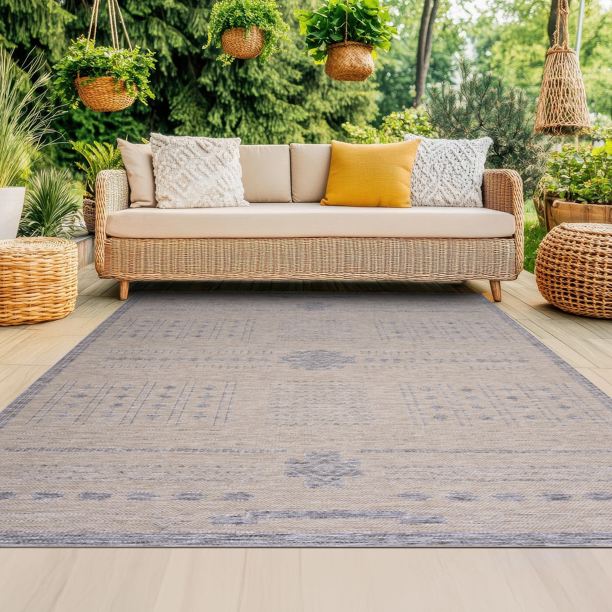 Bliss Rugs Bailey Transitional 5' x 7' Natural and Gray Indoor Outdoor Area Rug