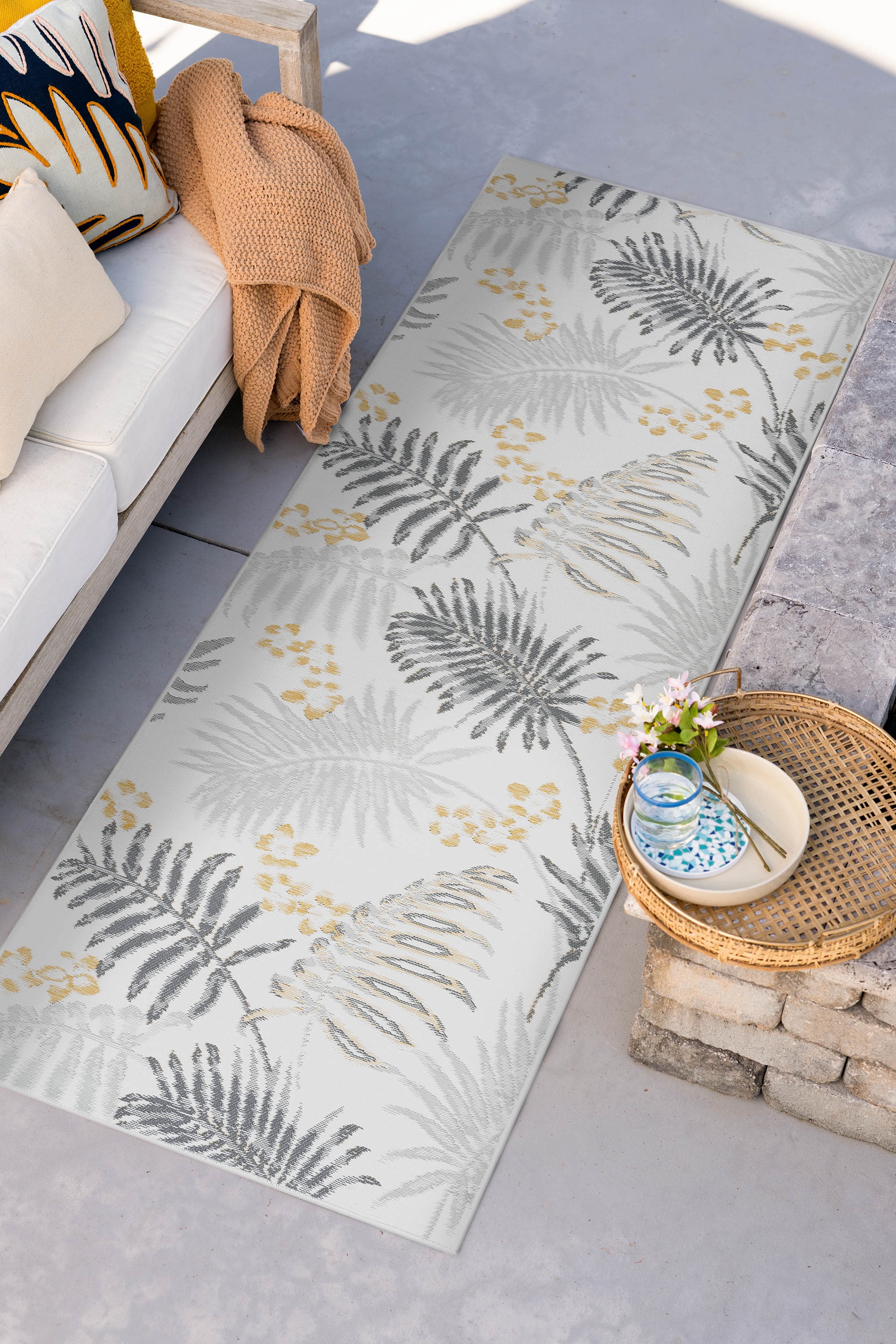 Bliss Rugs Floral Indoor Outdoor Rug Reversible Runner Rug for Patio, Hallway, Entryway, Deck, Cream ,2' x 8'