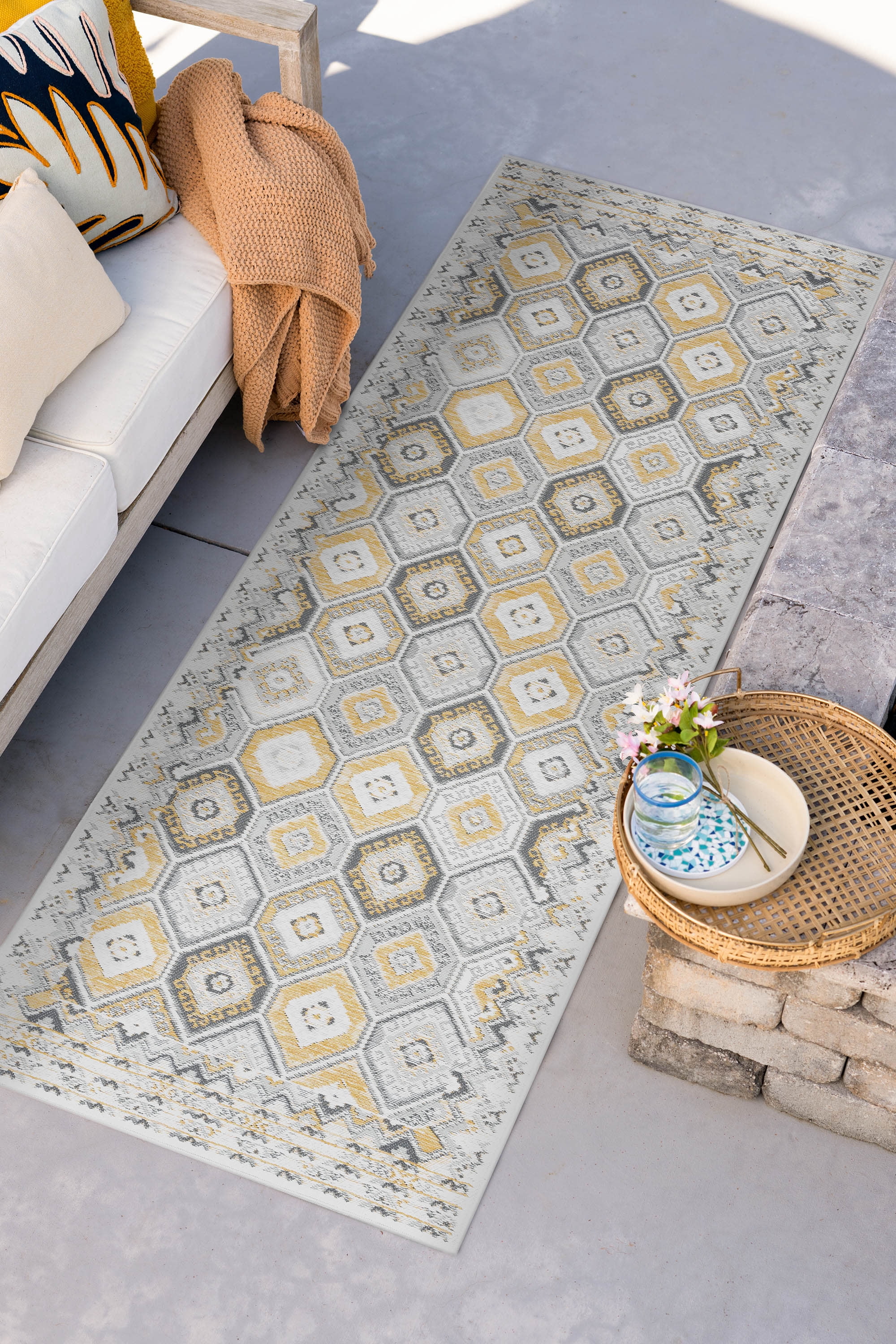 Bliss Rugs Geometric Indoor Outdoor Rug Reversible Runner Rug for Patio, Hallway, Entryway, Deck, Cream ,2' x 8'