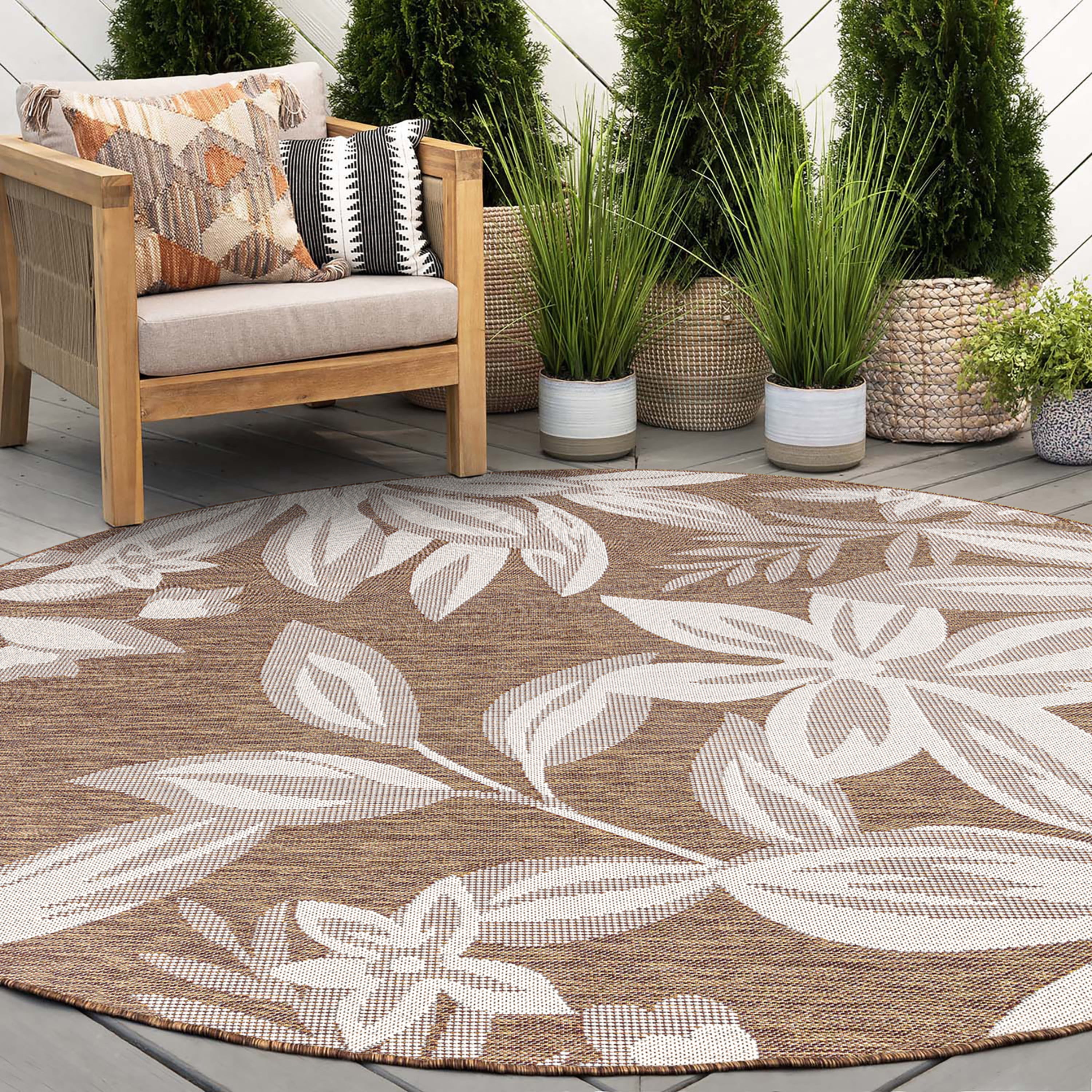 Bliss Rugs Indoor Outdoor Floral Round Rug for Living Room, Porch, Deck | Brown, 5'3''Round