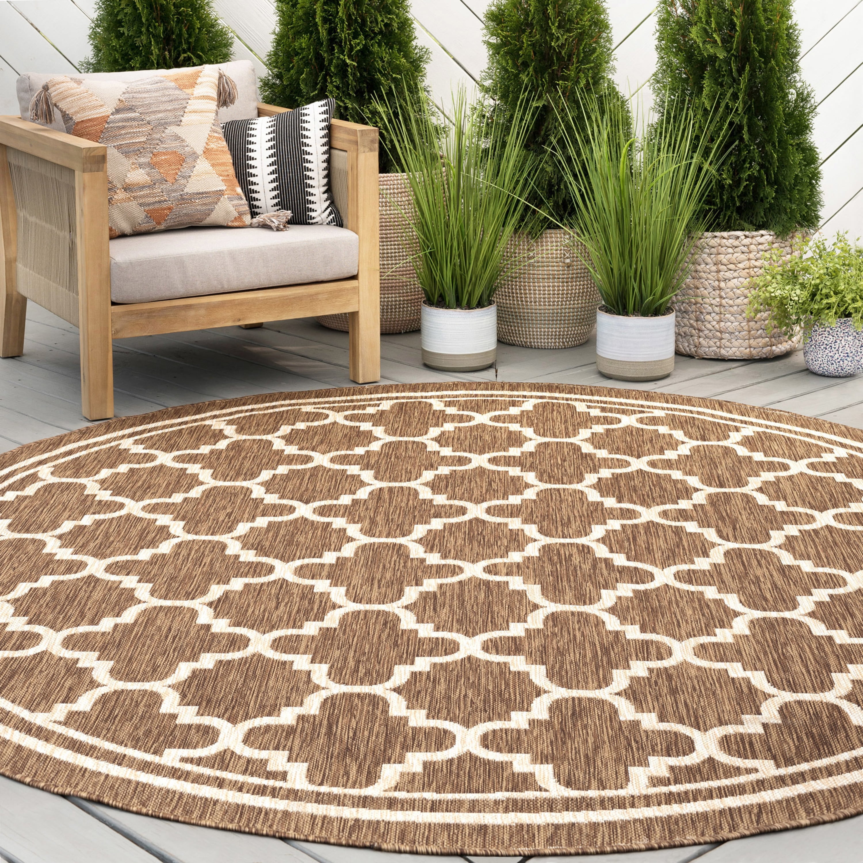 Bliss Rugs Indoor Outdoor Geometric Round Rug for Living Room, Porch, Deck | Gold, 7'10''Round