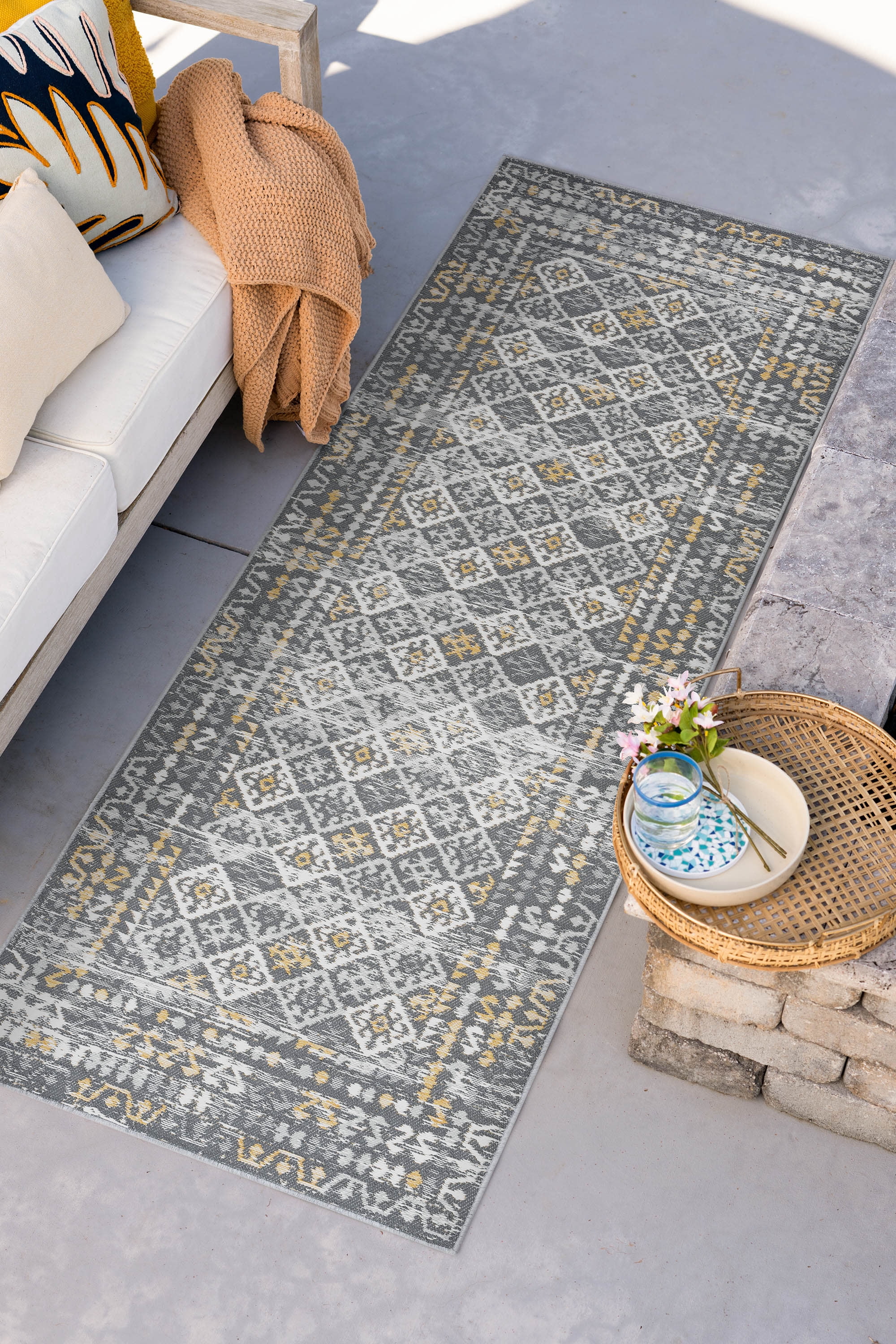 Bliss Rugs Morroccan Indoor Outdoor Rug Reversible Runner Rug for Patio, Hallway, Entryway, Deck, Cream ,2' x 8'