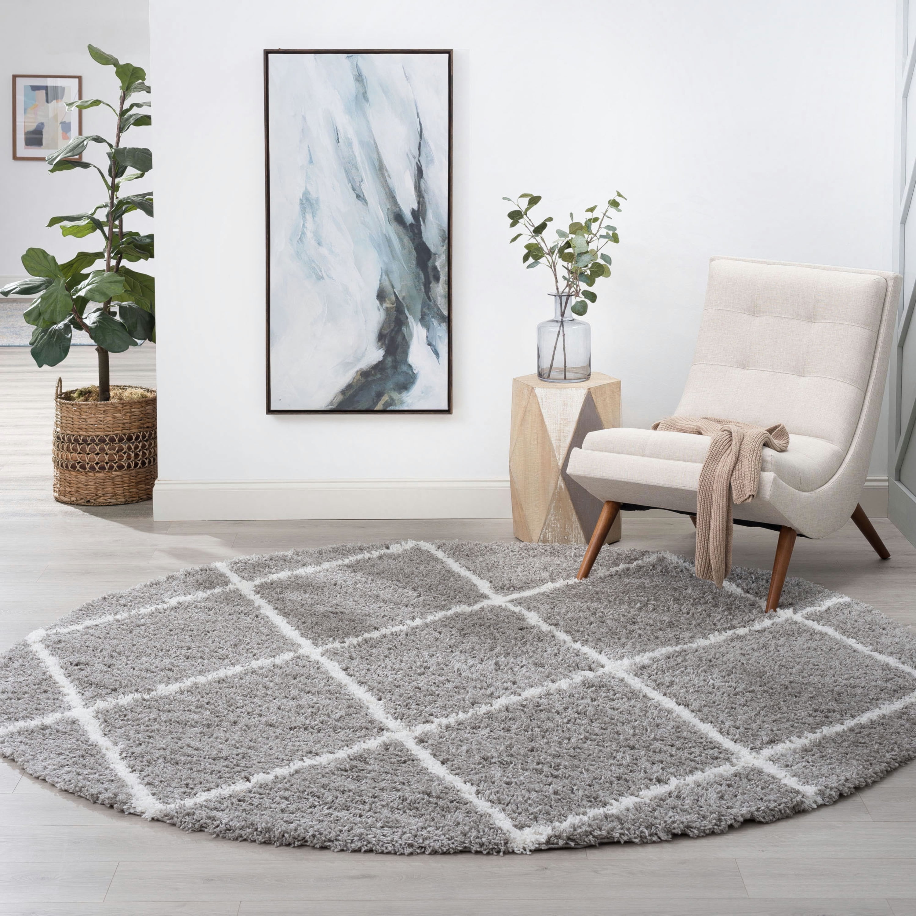 Bliss Rugs Shag Contemporary Diamond Round Rug for Living Room, Dining Room | Silver, 7'10''Round