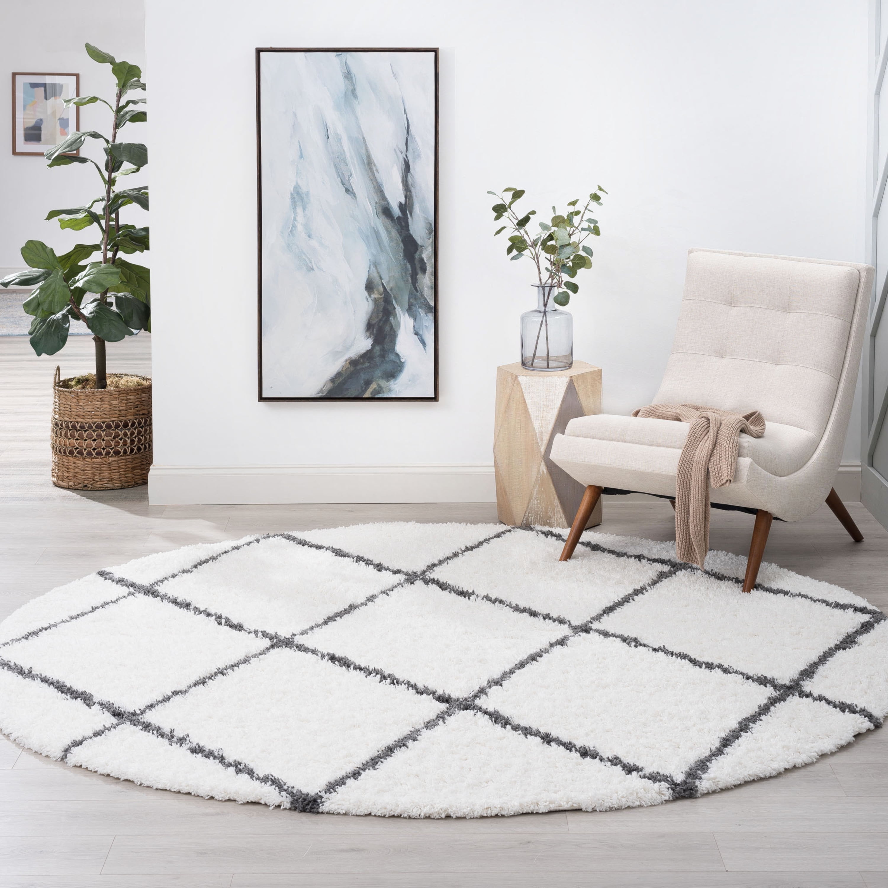Bliss Rugs Shag Contemporary Diamond Round Rug for Living Room, Dining Room | White, 5'3''Round