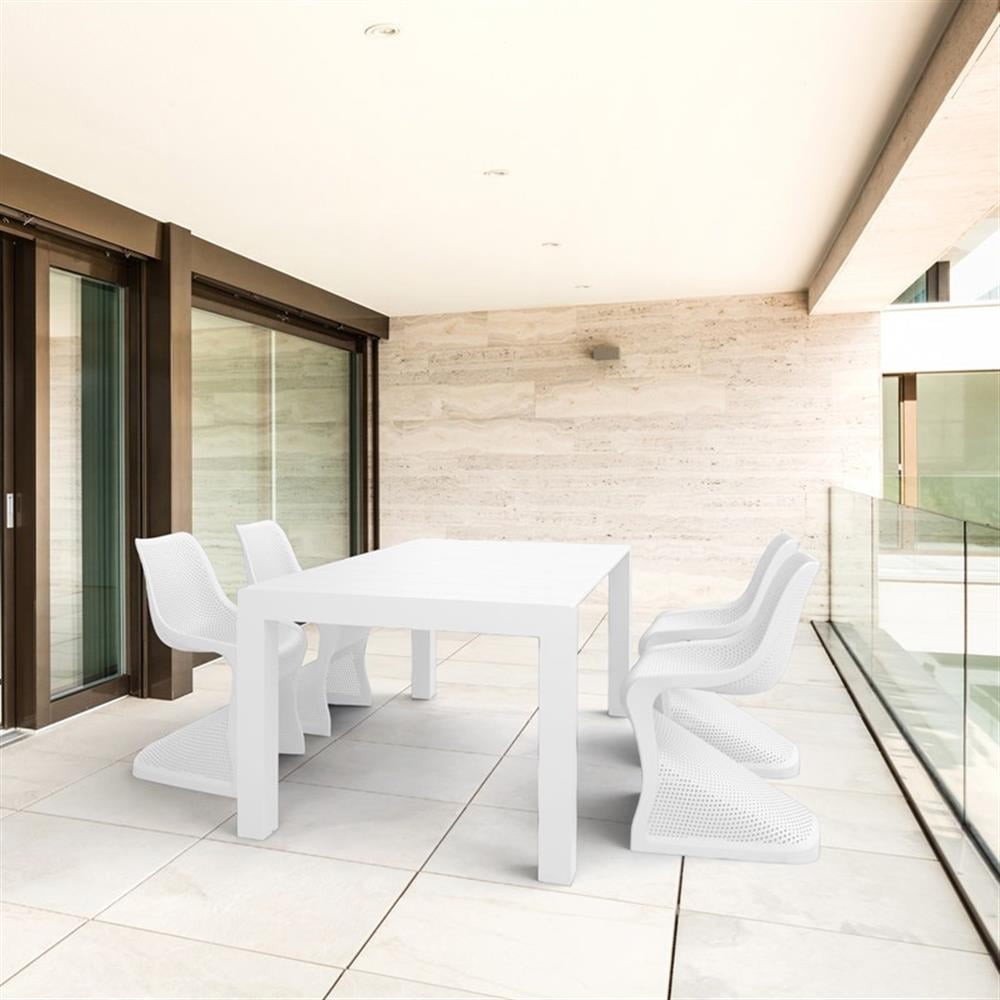 Tropical Resort 4-Person White Polypropylene Outdoor Dining Set