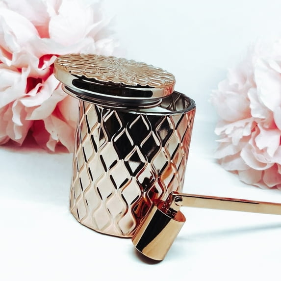 Bloom Gardenia Scented Luxury Home Decor Candle