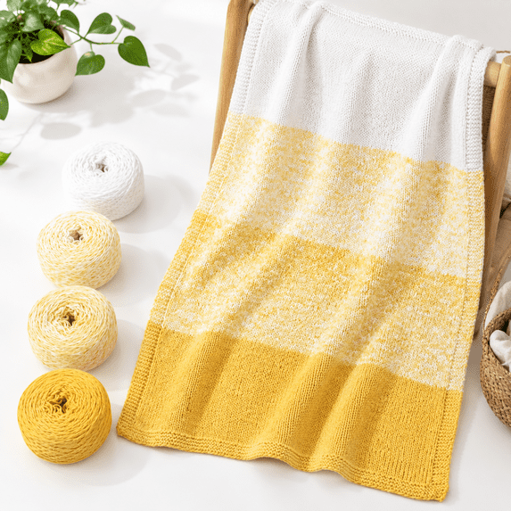 Red Wool Dk Bloom Gradient Blanket Yarn Kit, 4 Balls, Honey Bee Yellow, DK Weight ...