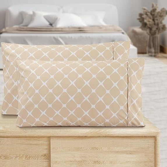 Bloomingdale Pattern Pillowcase 1500 Series 2-Piece Set, Easy Slip-On and Wrinkle Resistant Queen Pillowcase, Cream