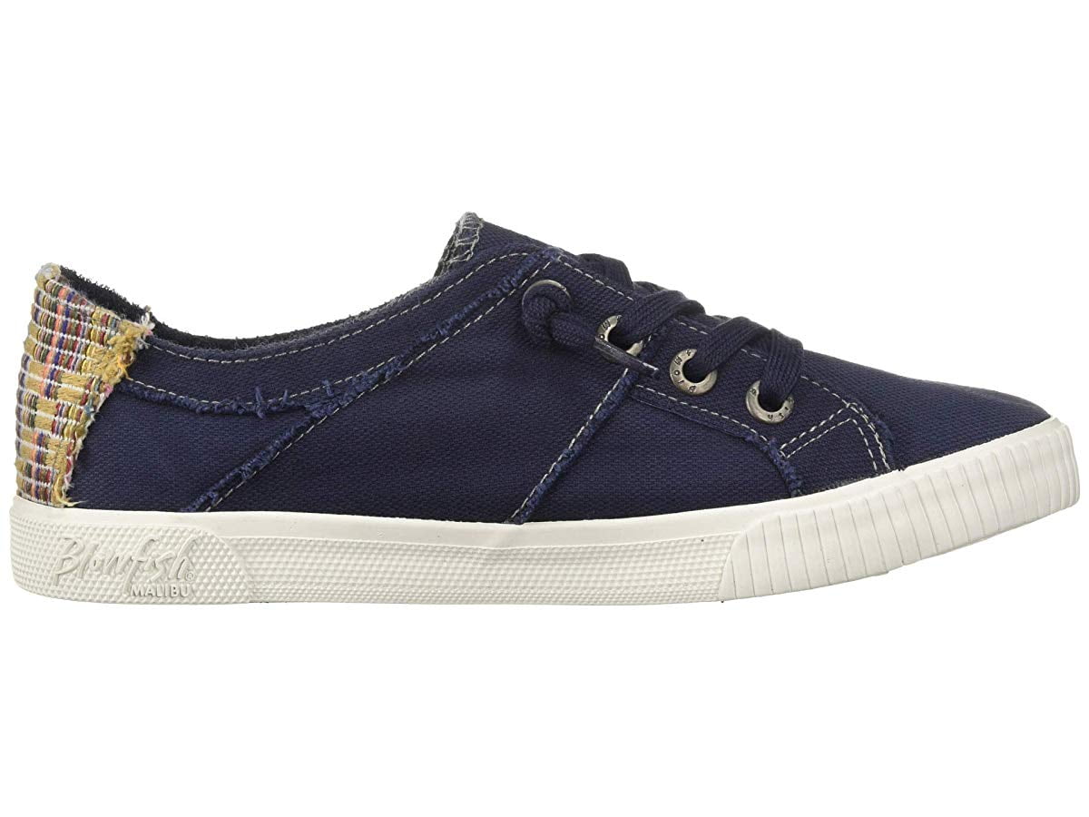 Pure 2025 navy sneakers