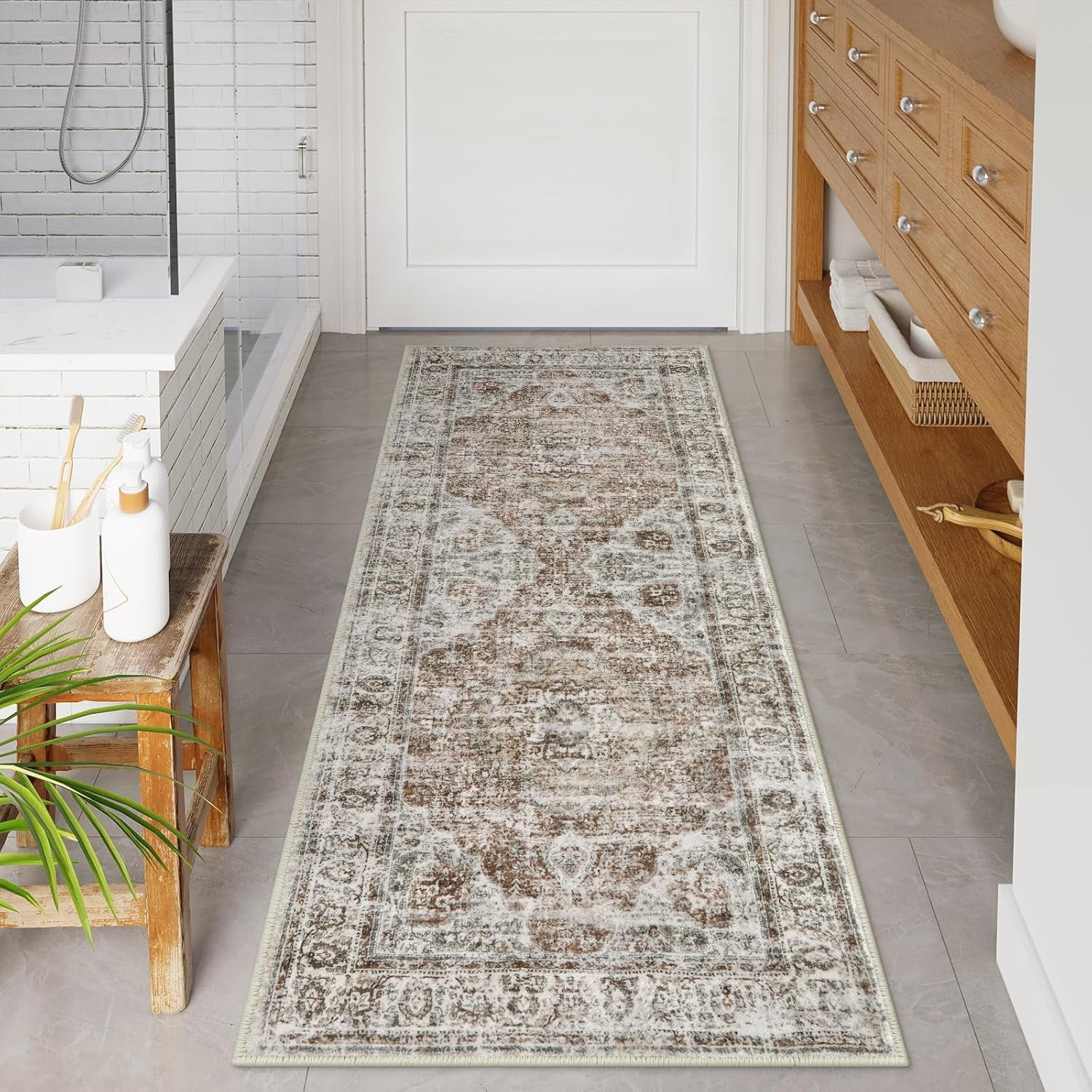 Blue Bathroom Rugs, Distressed Farmhouse Boho Bath Mat, Comfy Velvet Small Bath Rugs Non Slip Washable, Vintage Oriental Toilet Rug for Sink Shower Vanity, 18x26 inch