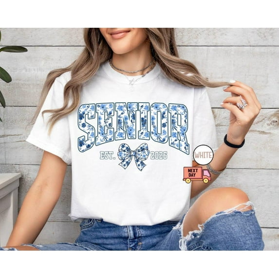 Blue Bow 2026 Floral Senior Coquette Shirt, Toile De Jouy, Back To School Shirt, 2026 Gift, Class Of 2026 Senior Shirt, Gift WHITE Unisex S-5XL Hot Trending Shirt, Vintage Birthday Gift