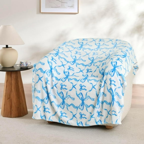 Blue Bow Twin Blanket – 60x80 Inch Soft Fleece Blanket for Women and Women, Coquette Aesthetic Room Decor for Bed, Couch, Chair, Preppy Bedroom or Gift, Cute Pink Bow Decor Blanket