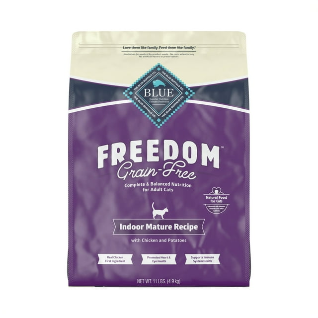 Blue Buffalo Freedom Indoor Mature Chicken Dry Cat Food for Senior Cats