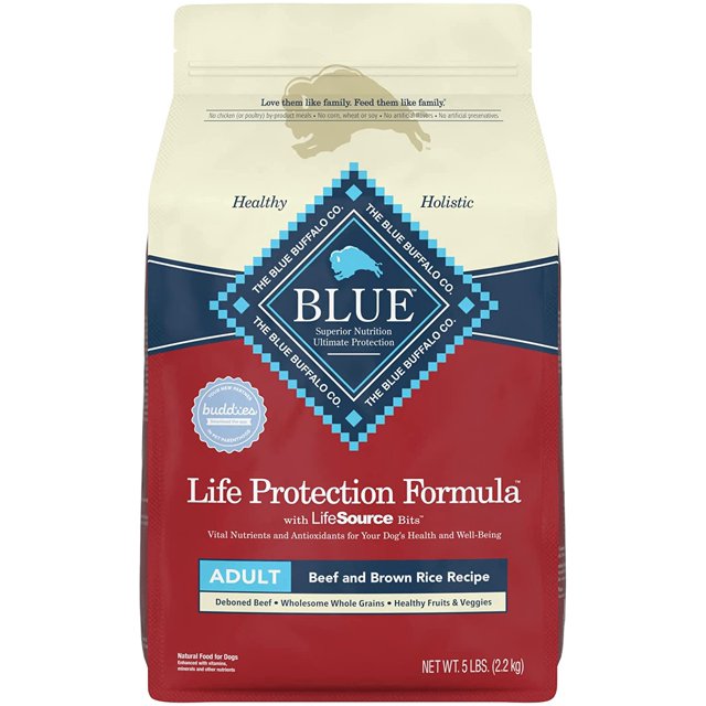 Blue Buffalo Adult Dry Dog Food, Natural Beef and Brown Rice, 5lb Bag