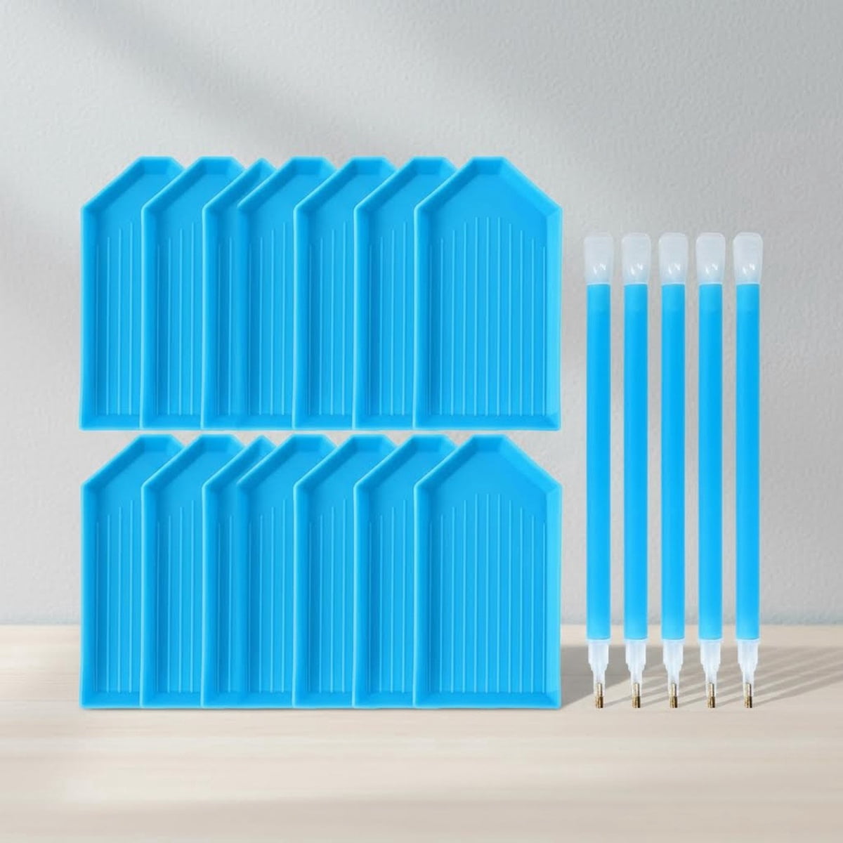 Blue Diamond Art Tools & Accessories - Plastic Trays, Glue Clays ...