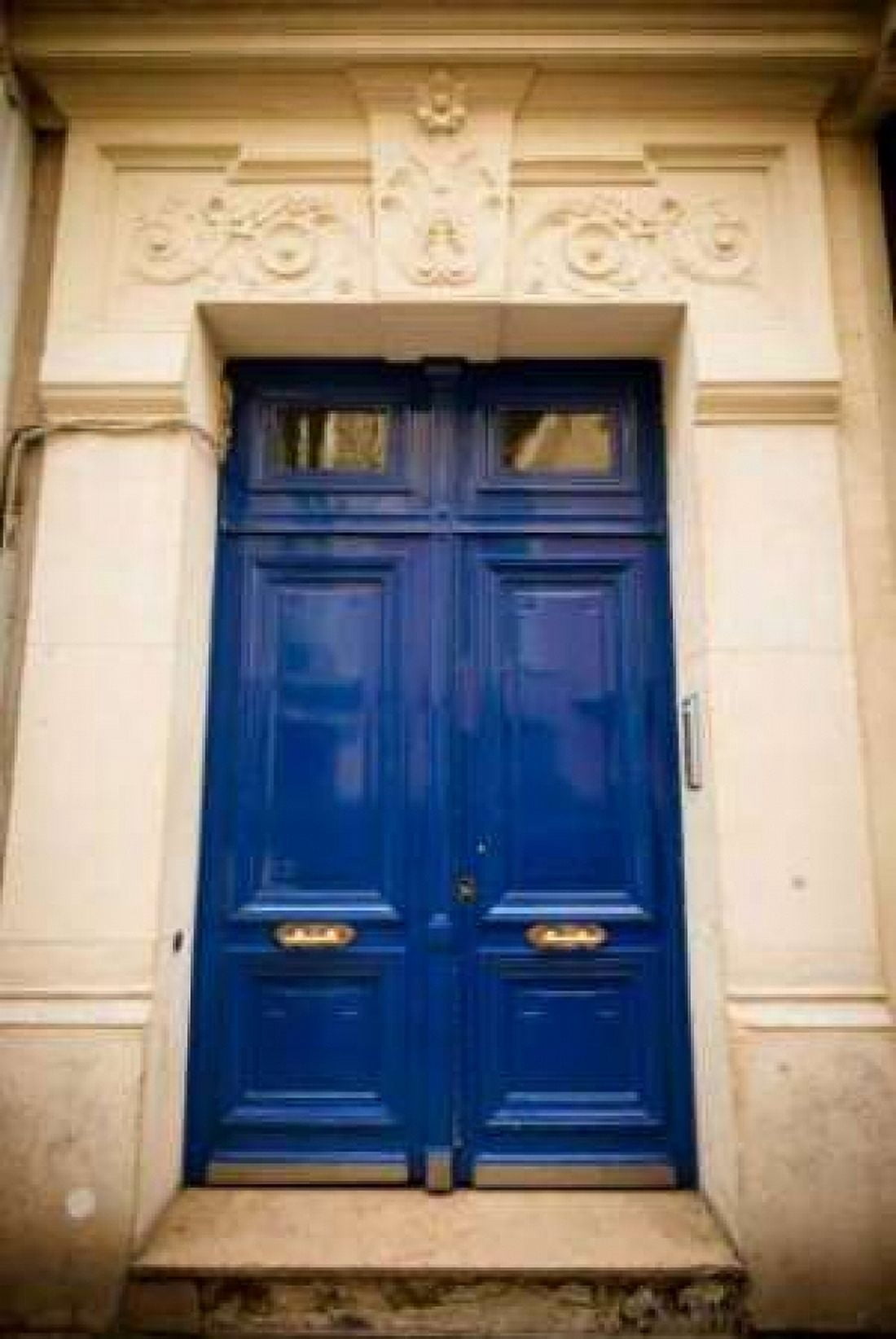 Blue Door in Paris Canvas Art - Erin Berzel (24 x 36)