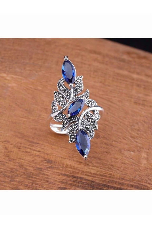 Blue Faceted Crystal Leaf Design Statement Ring With Marcasite Accents