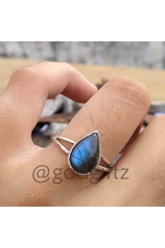 Blue Flash Labradorite Ring: Sterling Silver Pear Solitaire