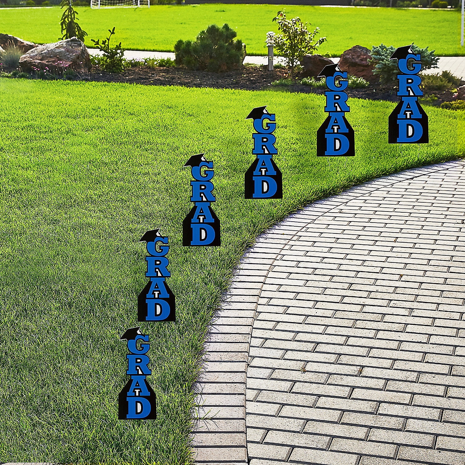 Blue Grad with Graduation Cap Vertical Yard Signs Bulk 6 Pc - Walmart.com