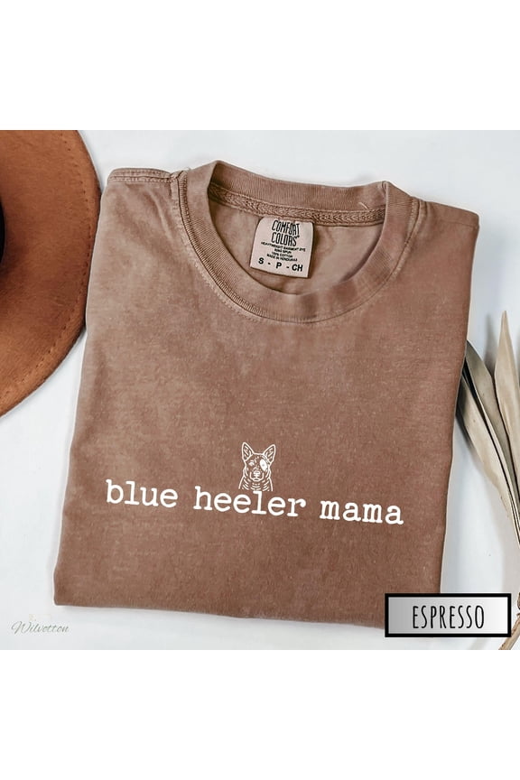 Blue Heeler Mama Red Momma Australian For Dog Mom Lover Cattle T-Shirt