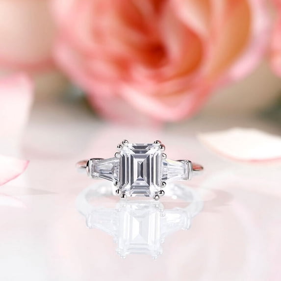 Blue Jewelry 14K White Gold Plated Rings - 1.6 Ct VVS1/D Pear Cut Diamond Rings - Split Shank Diamond Jewelry For Birthday Gift - Engagement Sterling Silver Rings for Her - Proposal Delicate Rings
