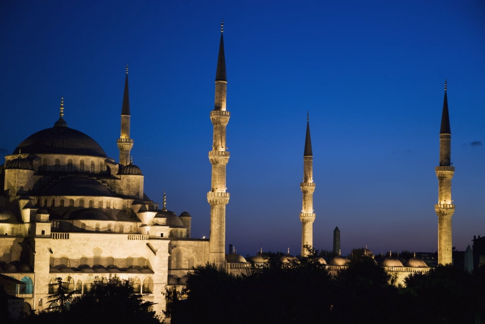 Blue Mosque At Dusk Canvas Art - Carlos Sanchez Pereyra Design Pics (19 x 12)