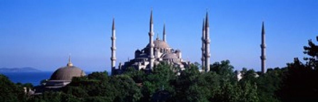 Blue Mosque Istanbul Turkey Canvas Art - Panoramic Images (18 x 6)