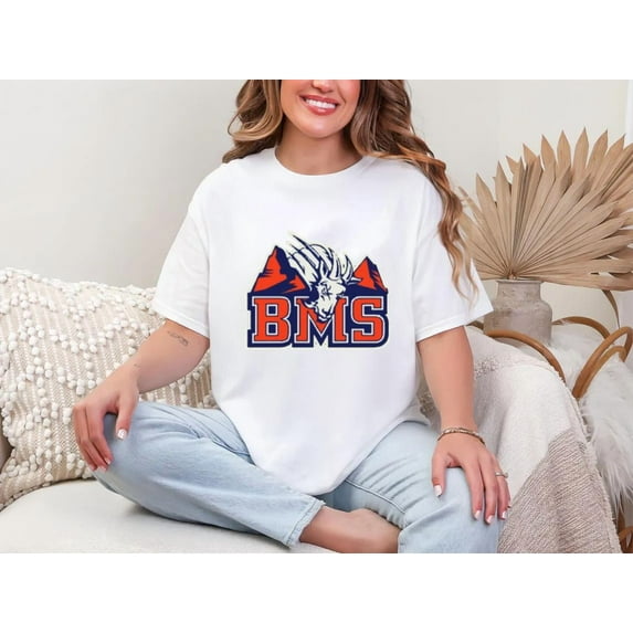 Blue Mountains State Retro Vintage Style Travel Souvenir Graphic Unisex T-Shirt, for men & women, up to size 5XL.
