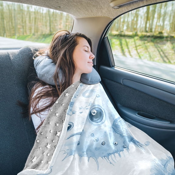 Blue Puffers Fish Travel Blanket Pillow Compact Foldable Airplane Throw Blanket with Trolley Sleeve for Travel Camping