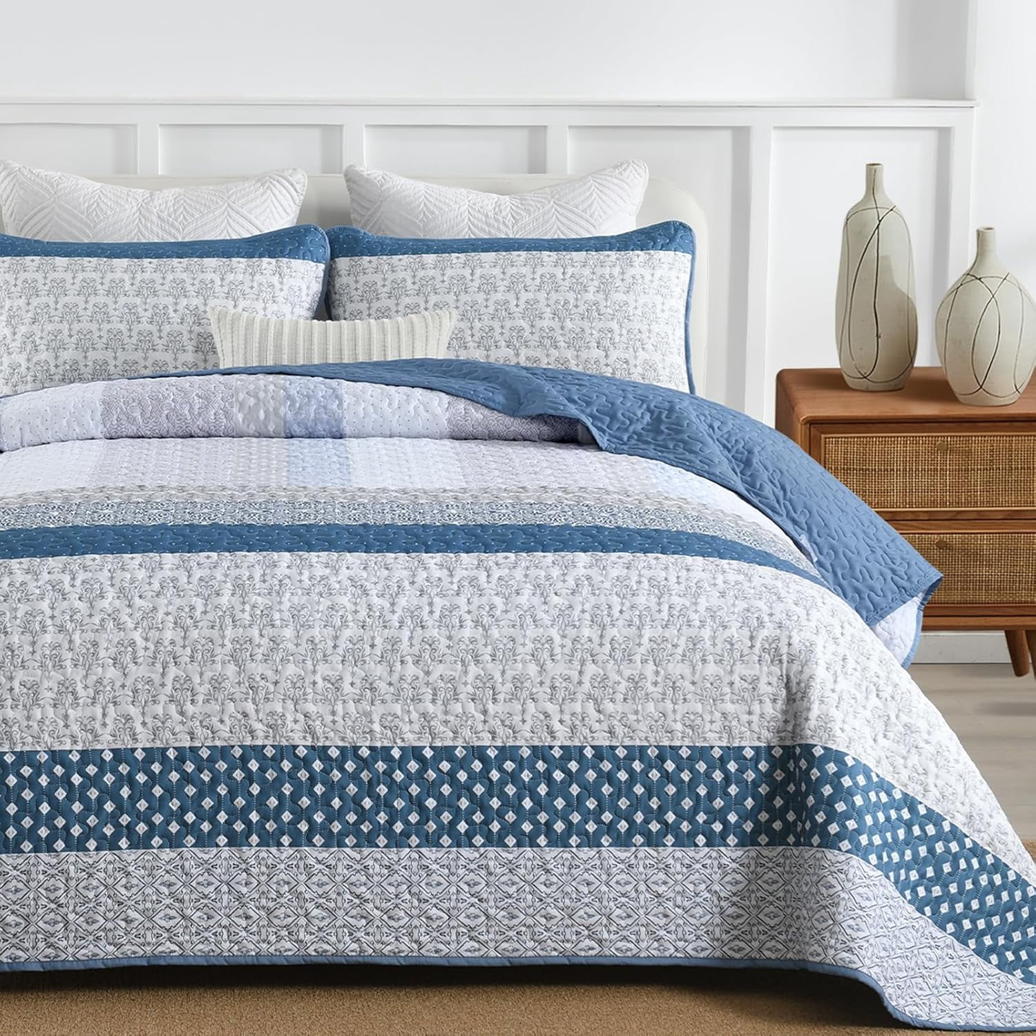 Blue Quilt King Size Bohemian Stripe Quilt Sets 3 Pieces Bedspread Set All Season (104"x90")