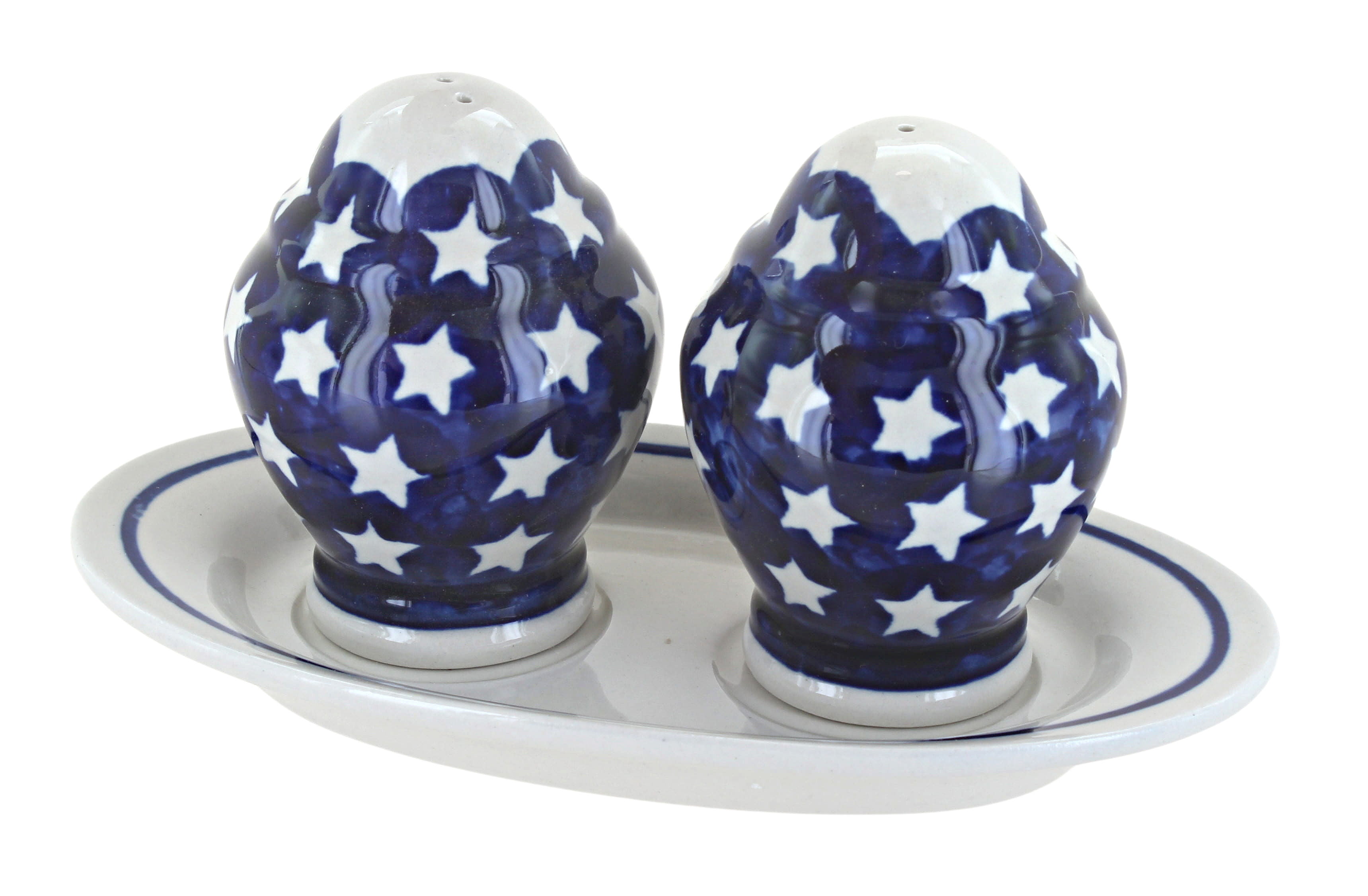 https://i5.walmartimages.com/seo/Blue-Rose-Polish-Pottery-Stars-Salt-Pepper-Shakers-with-Plate_9a000974-0f6c-4437-9376-f331518ddcd5.7f65c55c39aa3e1baf01f326a2029a2c.jpeg