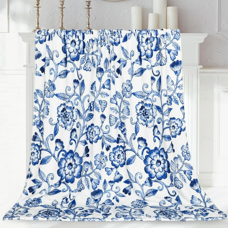 Blue White Floral Fuzzy Blanket Chinoiserie Flower Throw Blanket