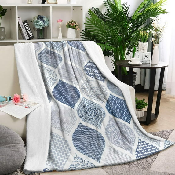 Blue and White Geometric Quatrefoil Pattern Blanket,Comfortable Soft Flannel Throw Blanket,All Season,Warm Lightweight Blankets for Sofa Bed Couch Living Room Chair,60"x80"