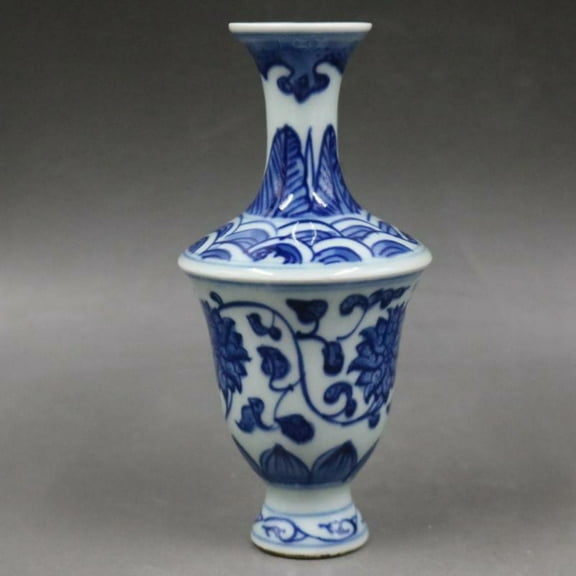 Blue and White Porcelain Qing Qianlong Lotus Design Vase Chinese