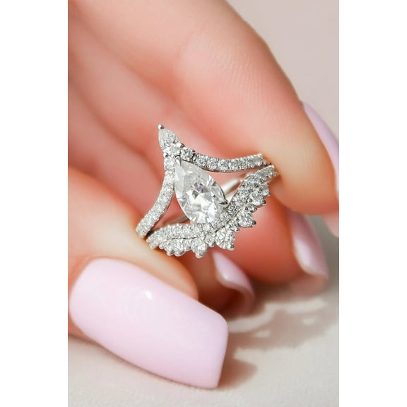 Bluebell Jewels Pear Cut CZ Engagement & Wedding Ring Set – Sparkling Halo Bridal Jewelry