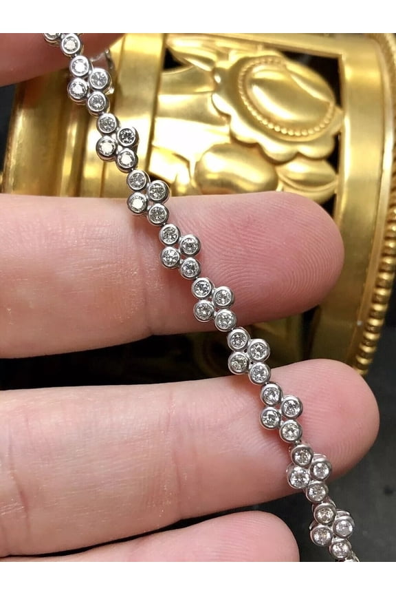 Round-Cut Clear CZ Link Bracelet in Sterling Silver – Classic Elegant Jewelry