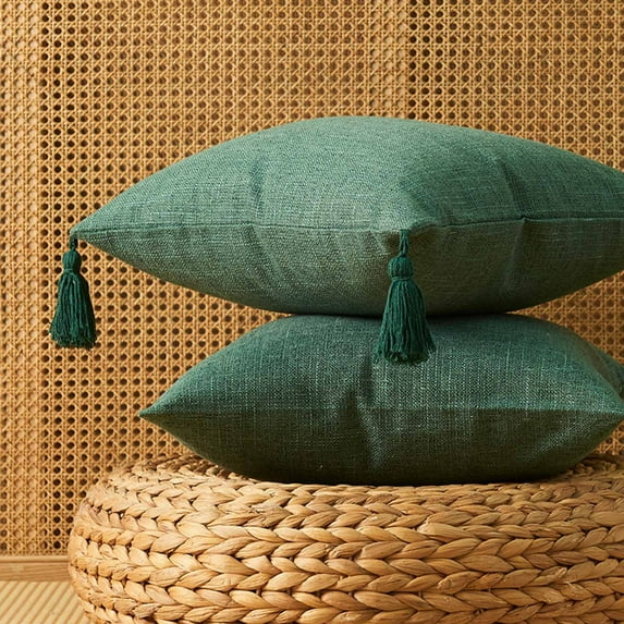 Blueek Christmas Dark Green Couch Pillow Covers 18x18 Inch, Set of 2 Soft Chenille Decorative Throw Pillow Covers Farmhouse for Sofa Living Room Bed