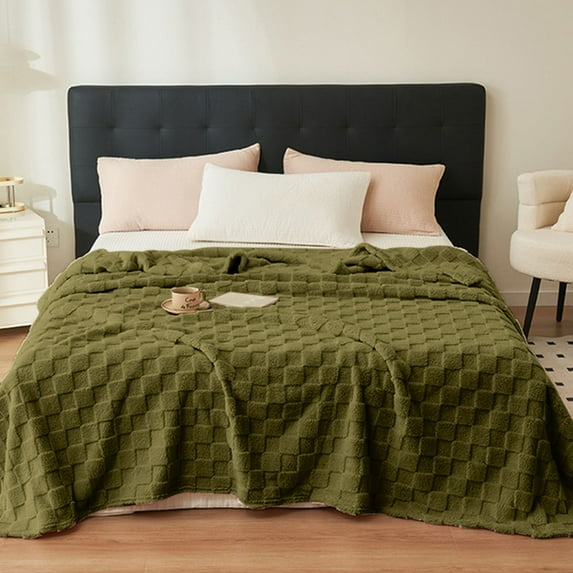 Blueek Thickened Solid Color Throw Blanket for sofa and bed, 100% hand made Pineapple Fleece Beach Blanket, Halloween Nap Blanket 59" x 39"