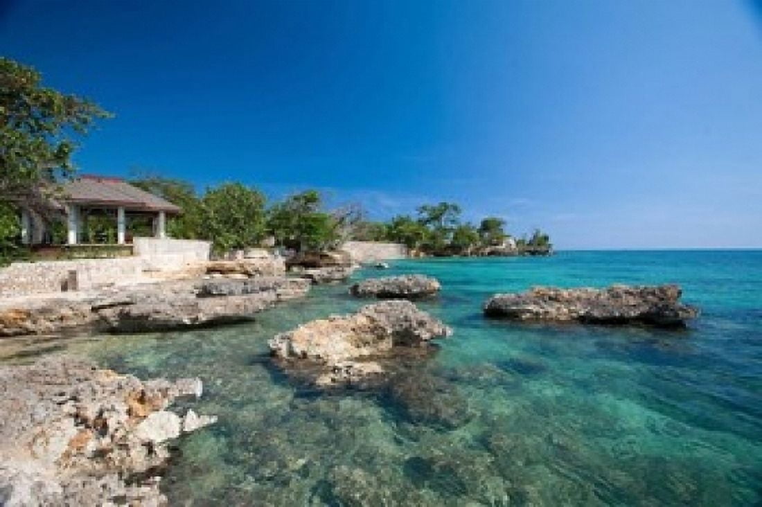 Bluefields Jamaica Southwest Coast Canvas Art - Greg Johnston DanitaDelimont (36 x 24)