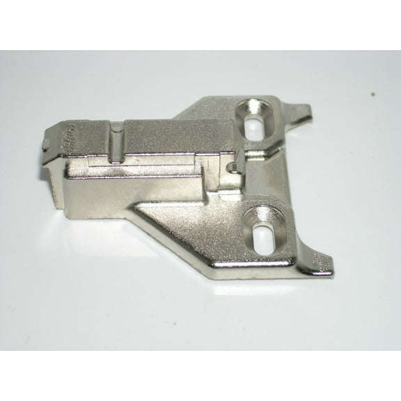 Blum B175L6660.22 - 6mm Die Cast Clip Top Face Frame Mounting Plate - 2-Pack