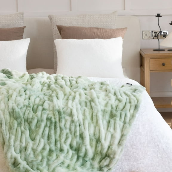 Blunique Faux Rabbit Fur Blankets and Throws Soft Cozy Throw Blanket Home Decor for Couch, Bed, Travel, 60x80 in,Sage Green